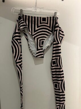 High-Waist Geometric Print Bikini Bottom - Blush and Black